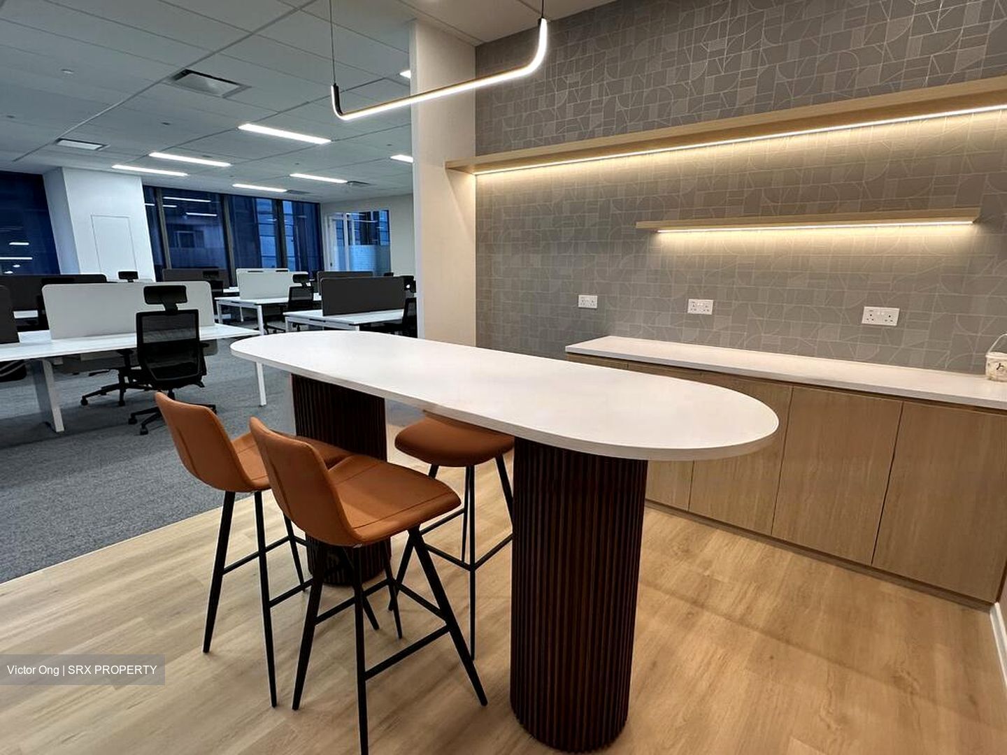 One Shenton (D1), Office #483749131